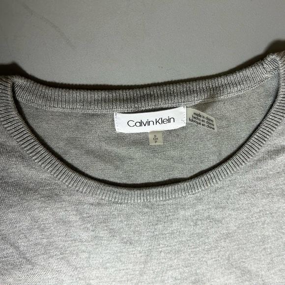 2/$75💥- SWEATER | Women’s Calvin Klein sweater size small - Picture 7 of 12